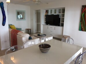 Smart-TV, DVD-Player