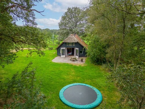 Beautiful detached family house on a large plot