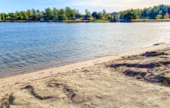Plage à proximité, pêche sur place