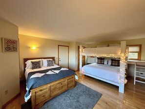 2 bedrooms, free WiFi, bed sheets