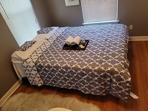 2 bedrooms, WiFi, bed sheets