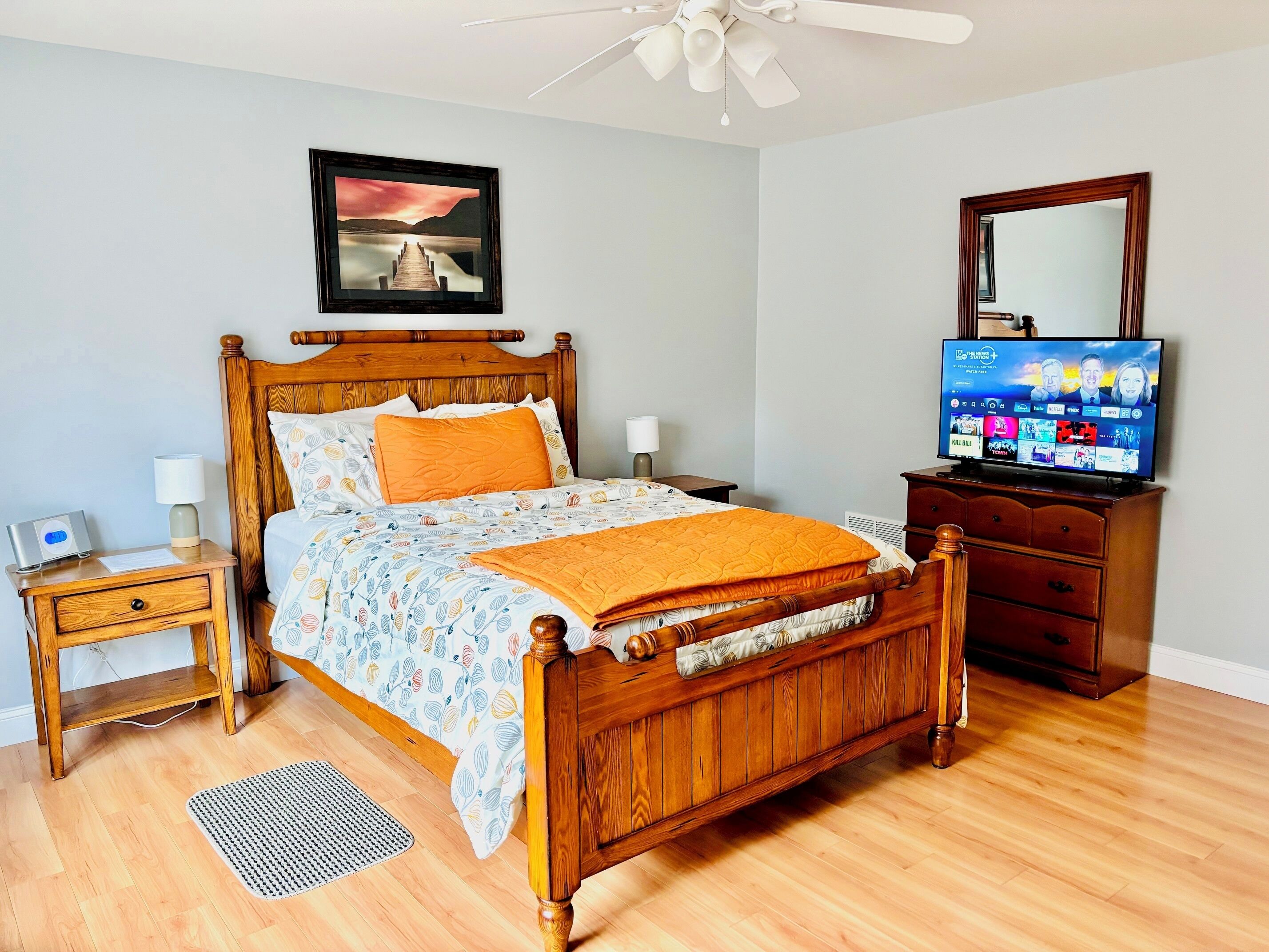 3 bedrooms, travel crib, WiFi, bed sheets