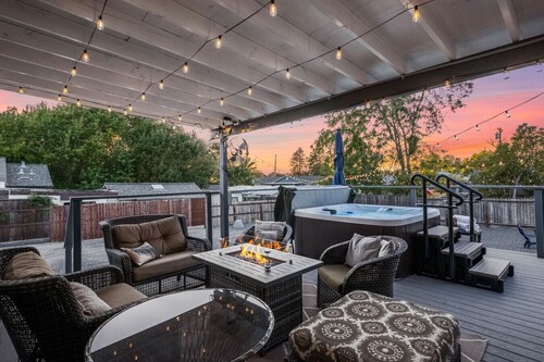 Casa de la Esperanza: 1890s Historic Gem - 5BD/3BA