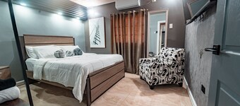 Modern two bedroom Caribbean Apartment 