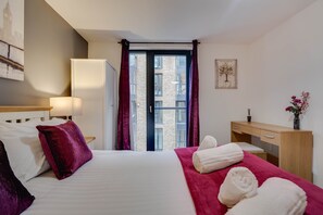 1 bedroom, desk, iron/ironing board, free WiFi