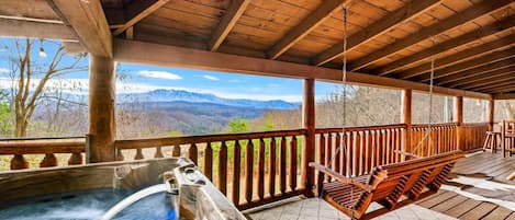 Tina de hidromasaje al aire libre