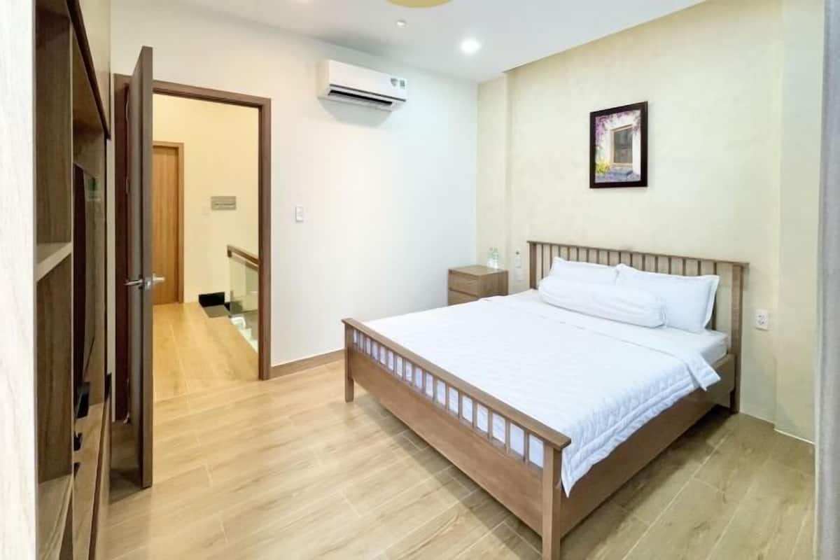 3 bedrooms, desk, laptop workspace, free WiFi
