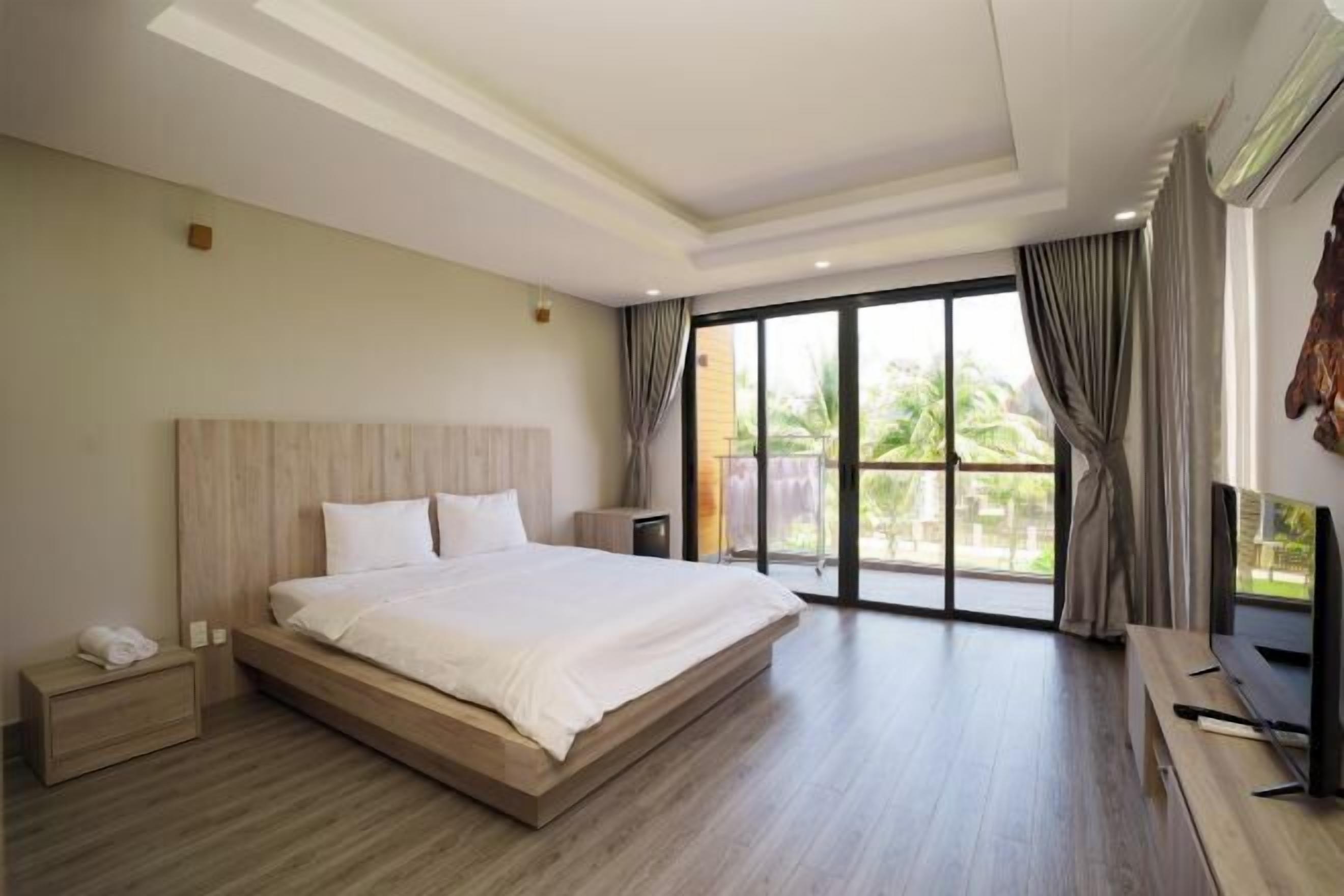 3 bedrooms, desk, laptop workspace, free WiFi