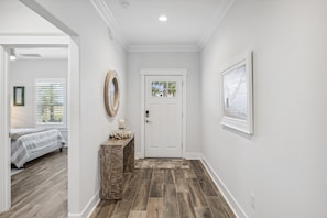 3 Schlafzimmer, Schreibtisch, Bügeleisen/Bügelbrett, kostenloses WLAN