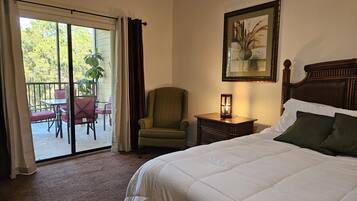 3 slaapkamers, een kluis op de kamer, een bureau