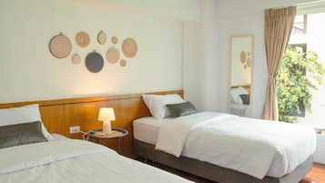 Twin Room | Free WiFi, bed sheets