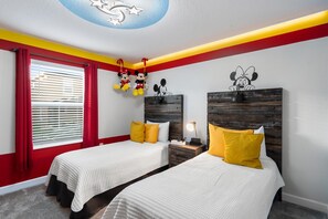 4 chambres, fer et planche à repasser, Wi-Fi gratuit, draps fournis