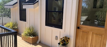 Old Town Oasis - the perfect 30 day stay