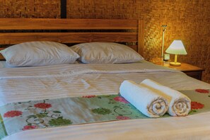 Family Room - Green orry inn cafe & cottages  (Tetebatu)