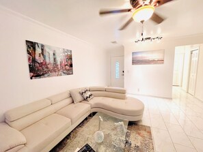 Living area - No Cleaning Fee! 7 beds Close to LV Strip & much more w/pool to cool Book Now!!! (Las Vegas)