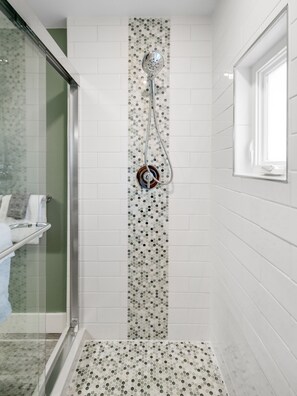 Shower, hair dryer, towels, soap