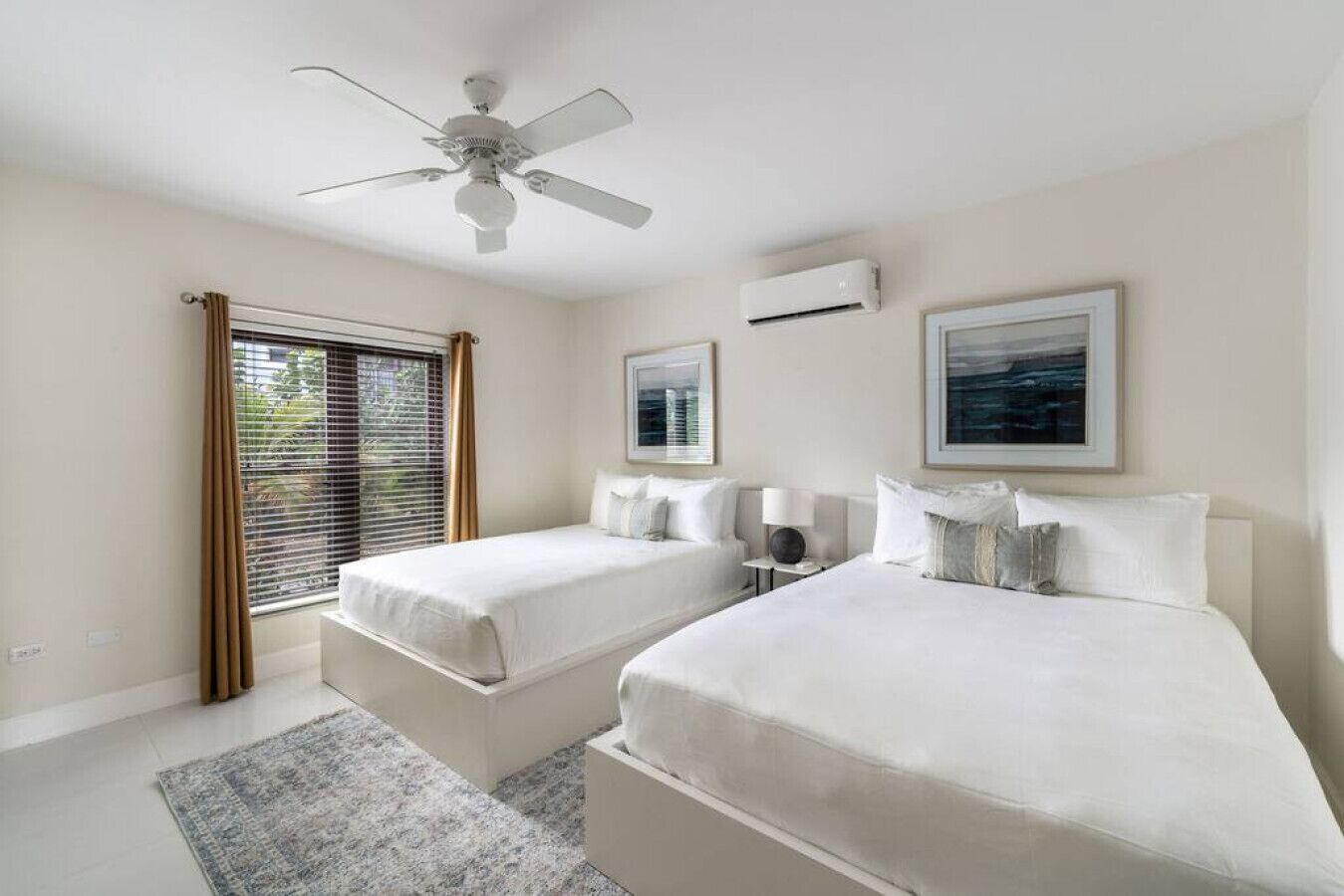 2 chambres, fer et planche à repasser, lit parapluie, Wi-Fi gratuit