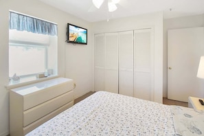 3 Schlafzimmer, Bügeleisen/Bügelbrett, kostenloses WLAN, Bettwäsche