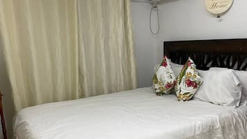 1 chambre, fer et planche Ă repasser, Wi-Fi, draps fournis