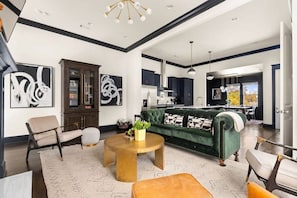 TV, fireplace, offices