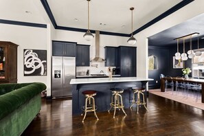 Interior - Lockeland Luxe｜Walk to 5 Points｜2 mi to Broadway (Nashville)