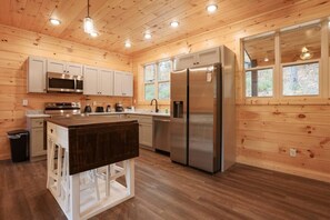 Fridge, microwave, oven, stovetop - Mountain Haven - Pool Cabin in the Smokies! (Sevierville)