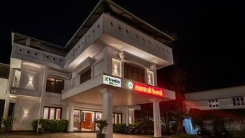 Front of property – evening/night
