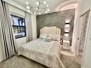 3 chambres, fer et planche à repasser, lit parapluie, Wi-Fi