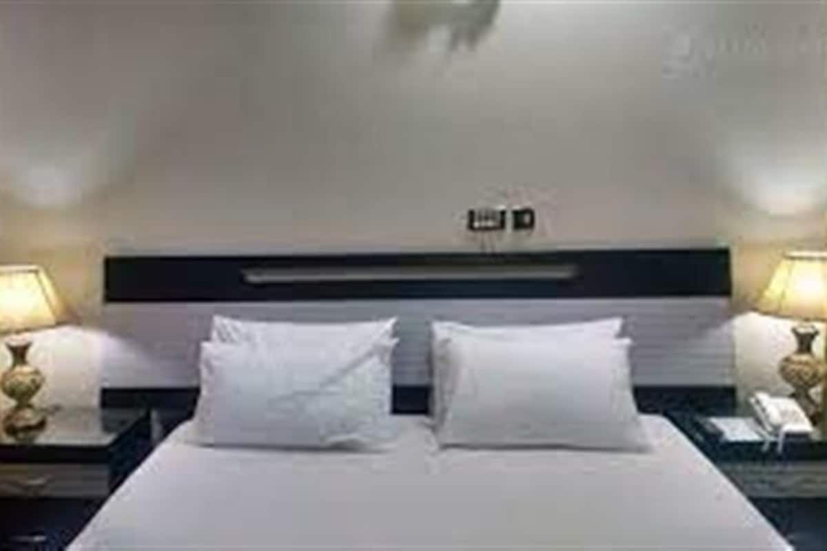Double Room | Free WiFi