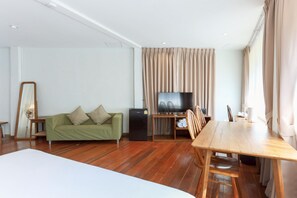 Premium Triple Room