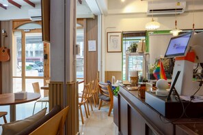 Coffee shop - Samer Boutique Stay (Bangkok)