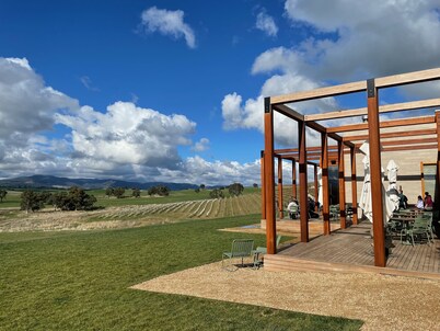 Howqua House - a homely gem close to the lake.