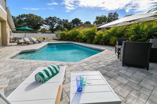 Outdoor pool, a heated pool