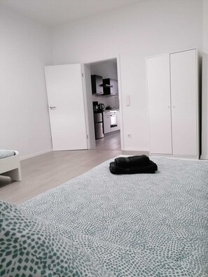 2 bedrooms, free WiFi, bed sheets