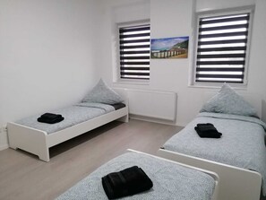 2 bedrooms, free WiFi, bed sheets