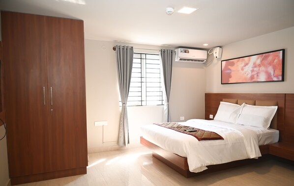 Deluxe Suite | Free WiFi - Bohaus by Hyphen (Bengaluru)