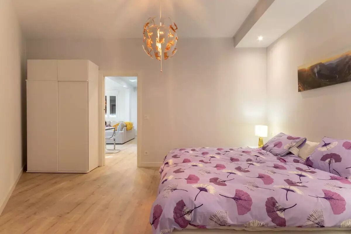 2 bedrooms, soundproofing, iron/ironing board, free WiFi