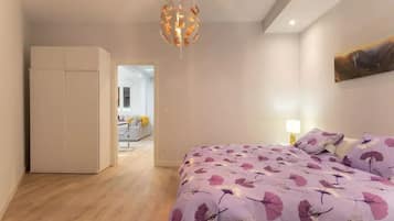 2 bedrooms, soundproofing, iron/ironing board, free WiFi
