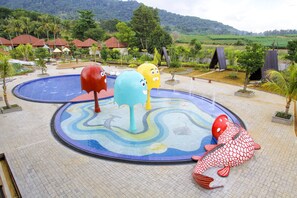 Udendørs pool