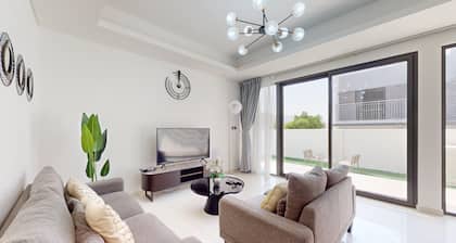 Primestay - Aster, Damac Hills 2