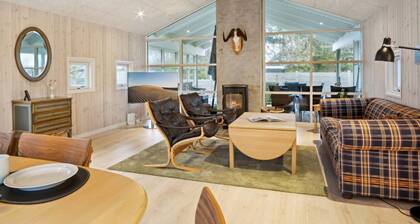 "Ilsebet" - 150m from the sea by Interhome