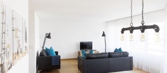 Nest - Baarerstrasse 20