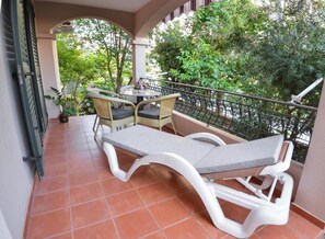 Property grounds - Apartments Petkovic Budva (Budva)