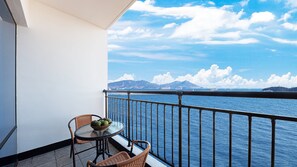 Habitación Deluxe doble, 1 habitación, terraza, vistas al mar | Wifi gratis
