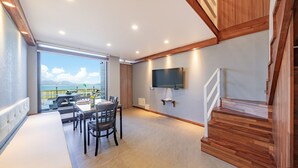 Family Duplex, Multiple Beds, Pool Access, Ocean View