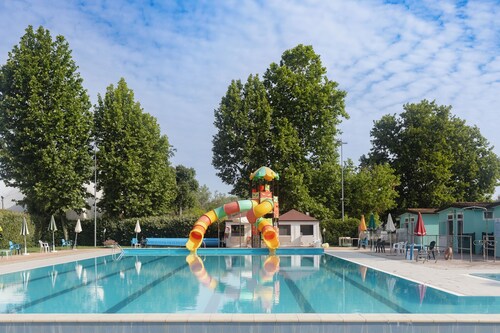 3-bedroom, 2 bathroom cosy mobile home close to the sea and Cesenatico center