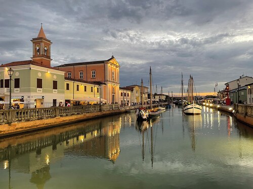 3-bedroom, 2 bathroom cosy mobile home close to the sea and Cesenatico center