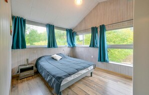 6 camere, culla da viaggio, Wi-Fi gratuito