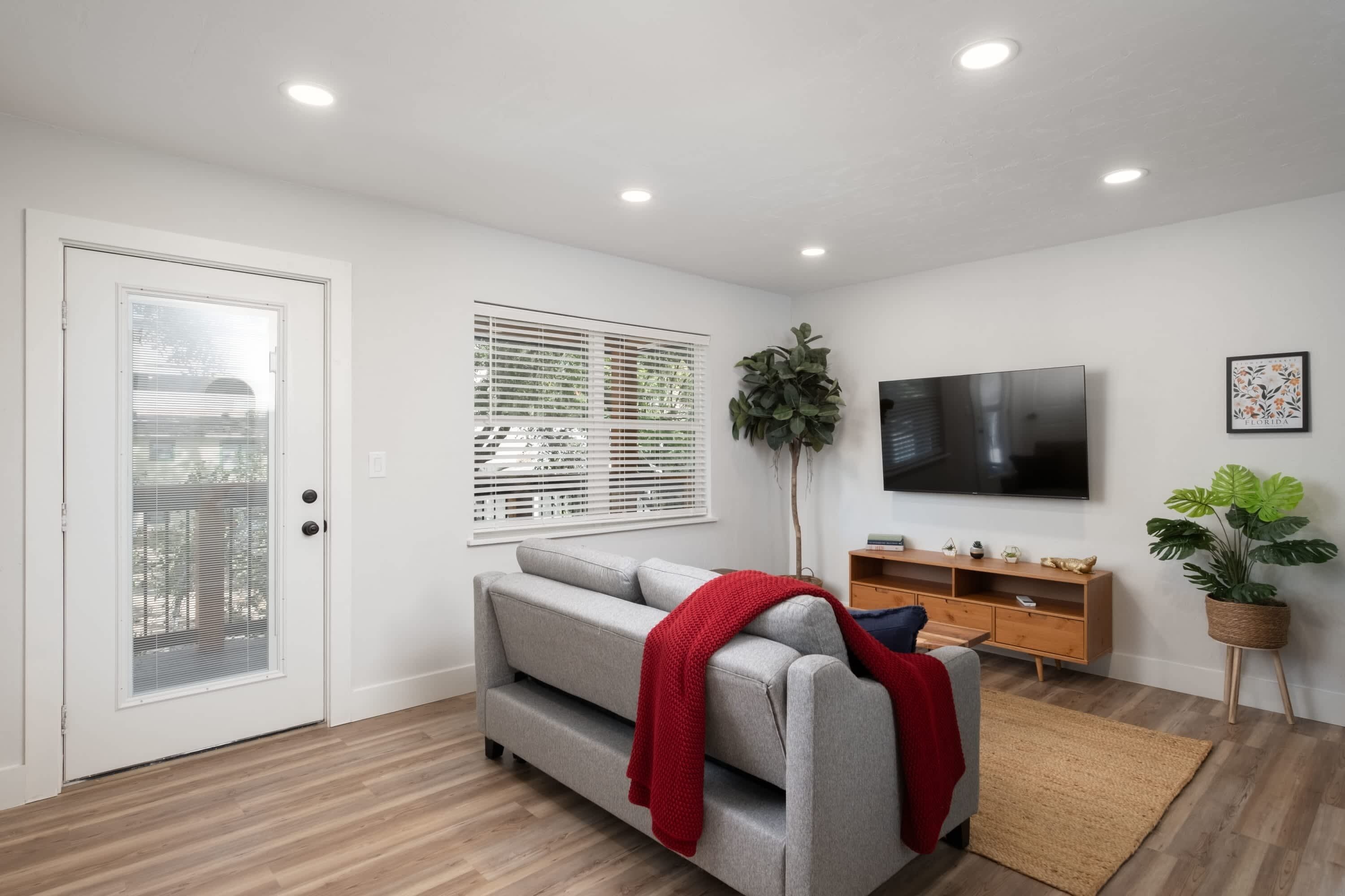 Televisión, oficina