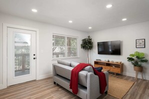 Televisio, työhuone